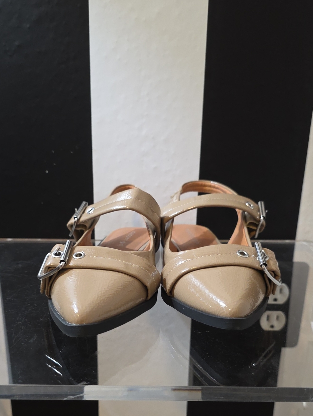 Steve Madden Beige Patent Pointed-Toe Flats with Buckle Straps